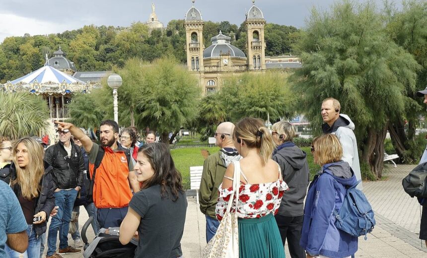 Donostiaren turistifikazioaren aurka mobilizatuko dira bihar